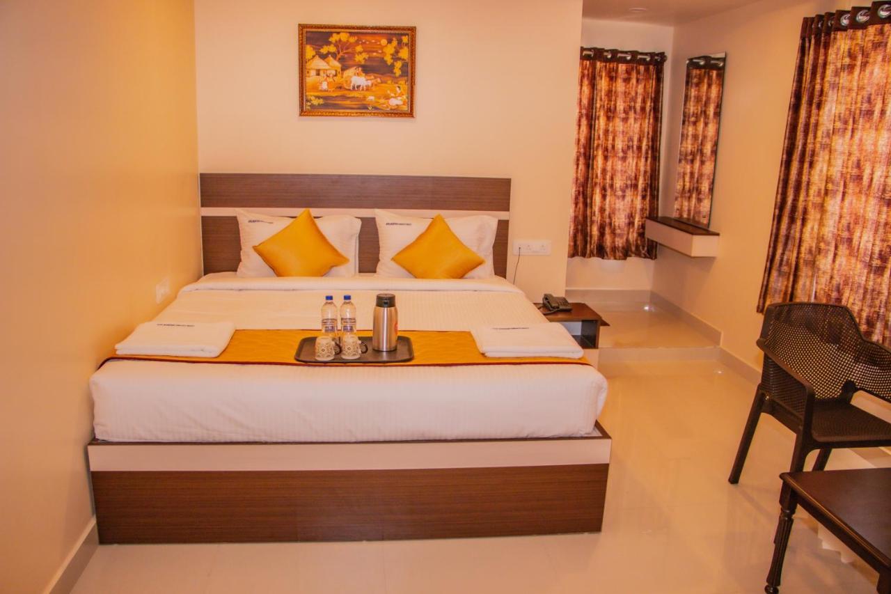 Hotel Mountview Comforts Tirupati Exterior foto