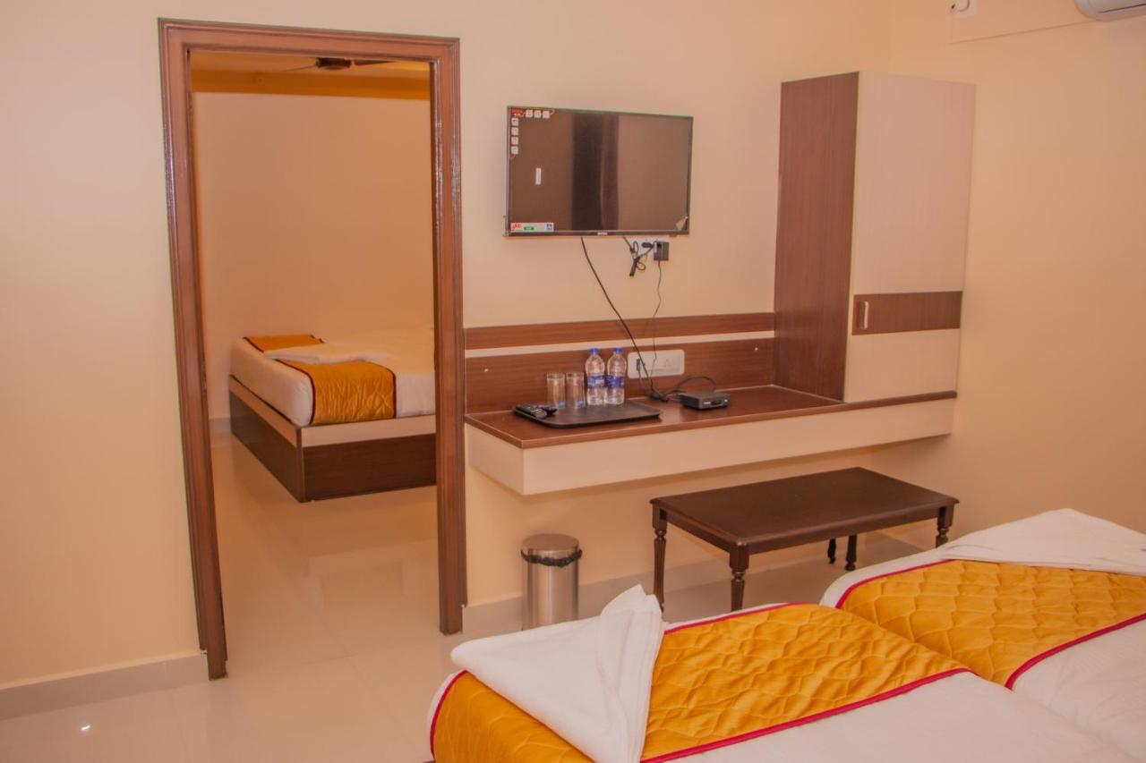 Hotel Mountview Comforts Tirupati Exterior foto