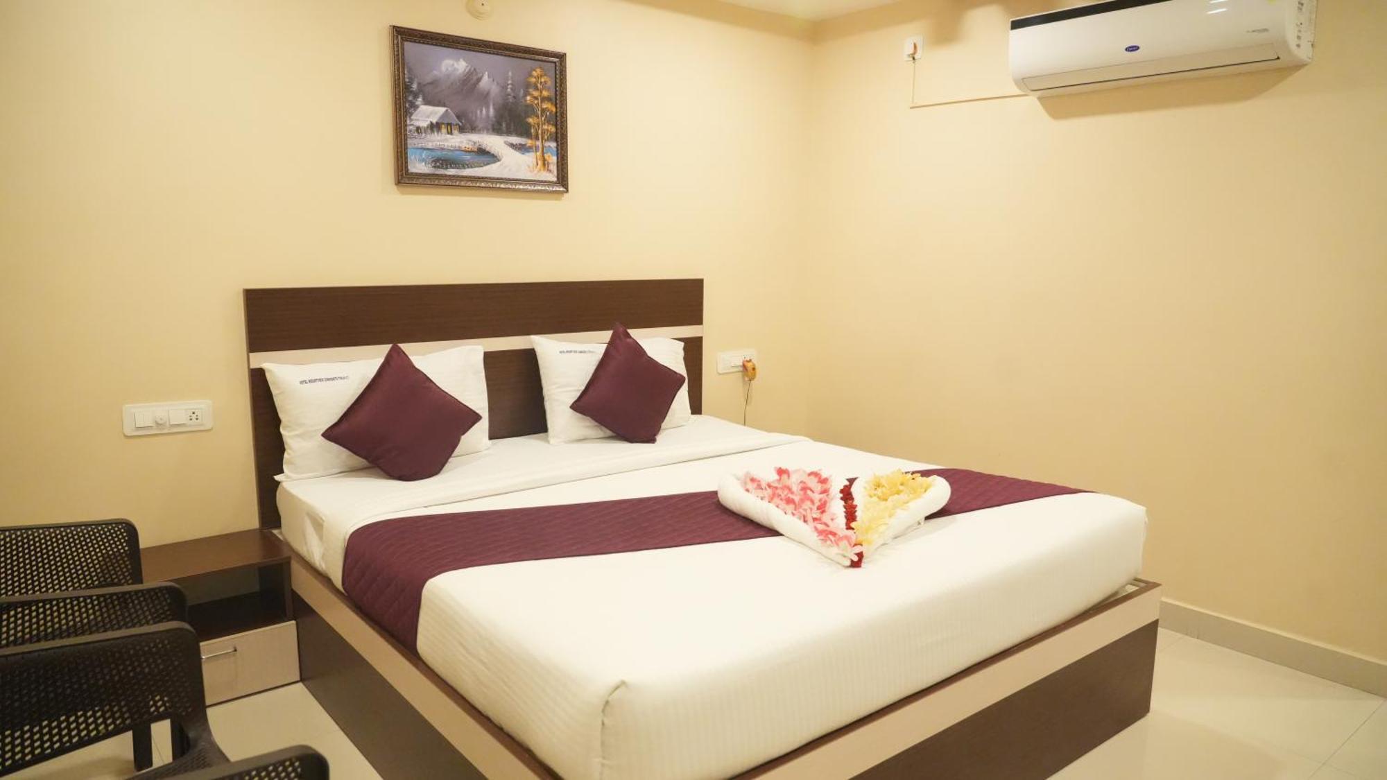 Hotel Mountview Comforts Tirupati Exterior foto
